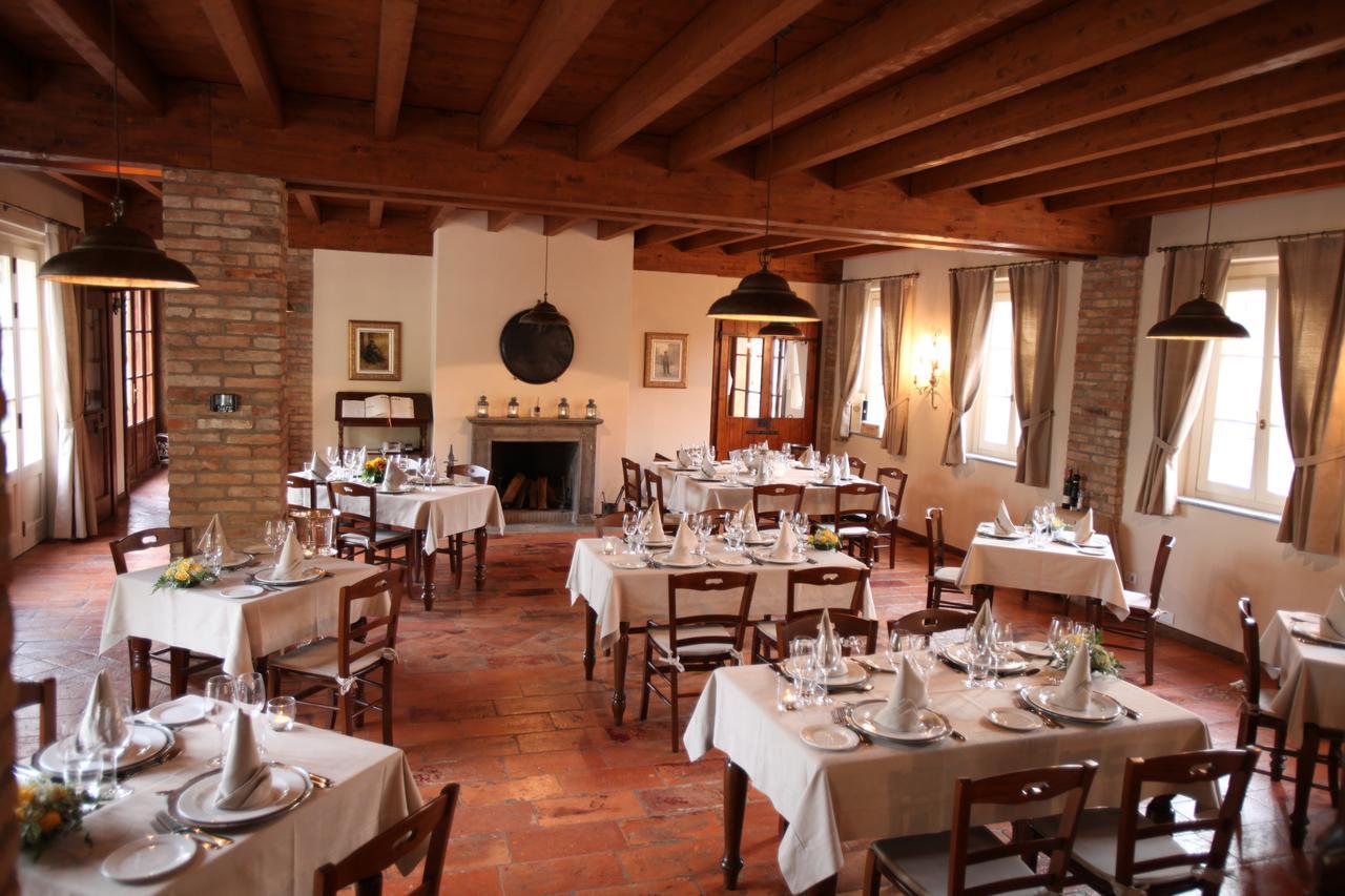 Antico Benessere Fara Gera dʼAdda Buitenkant foto