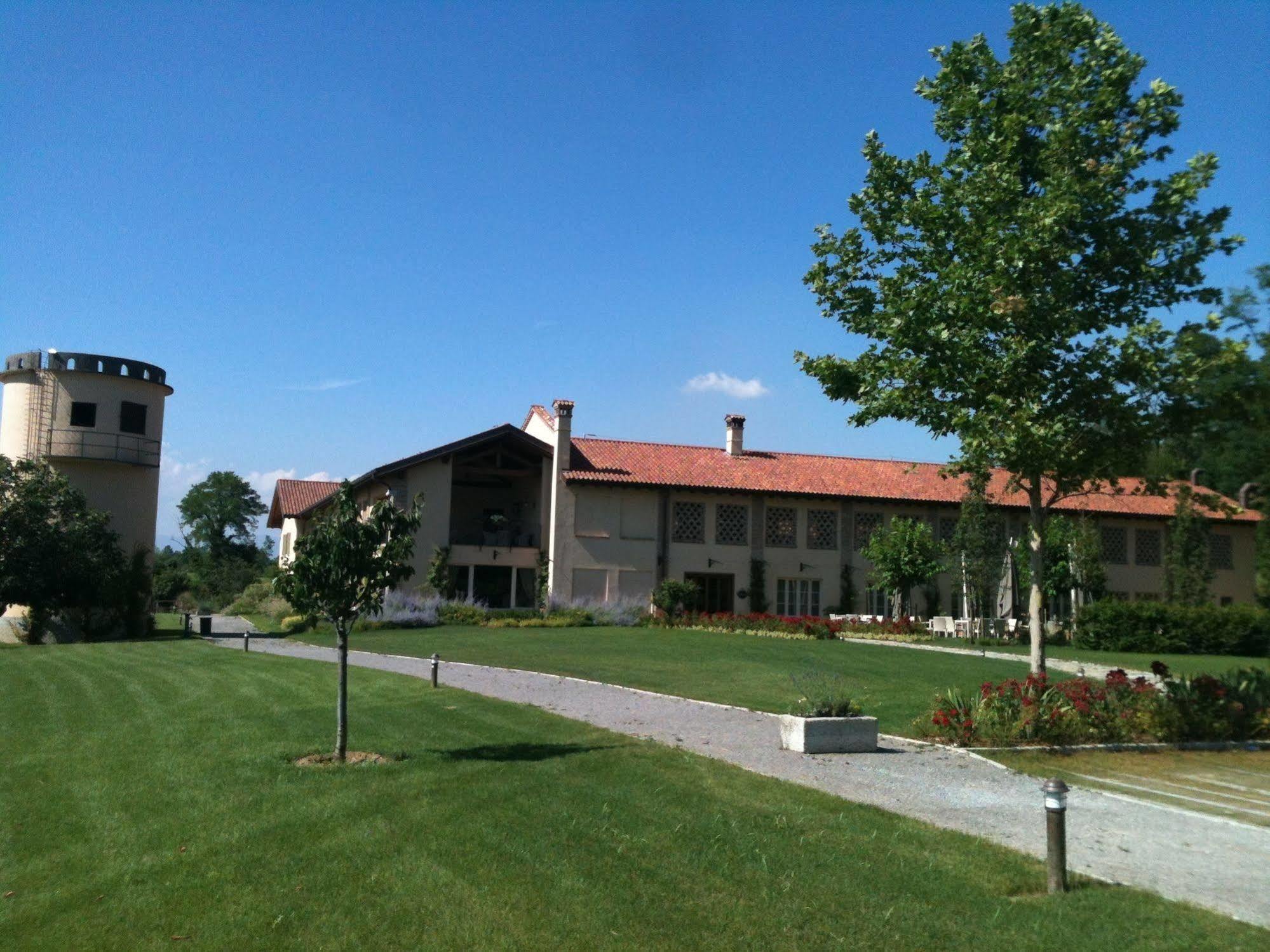 Antico Benessere Fara Gera dʼAdda Buitenkant foto